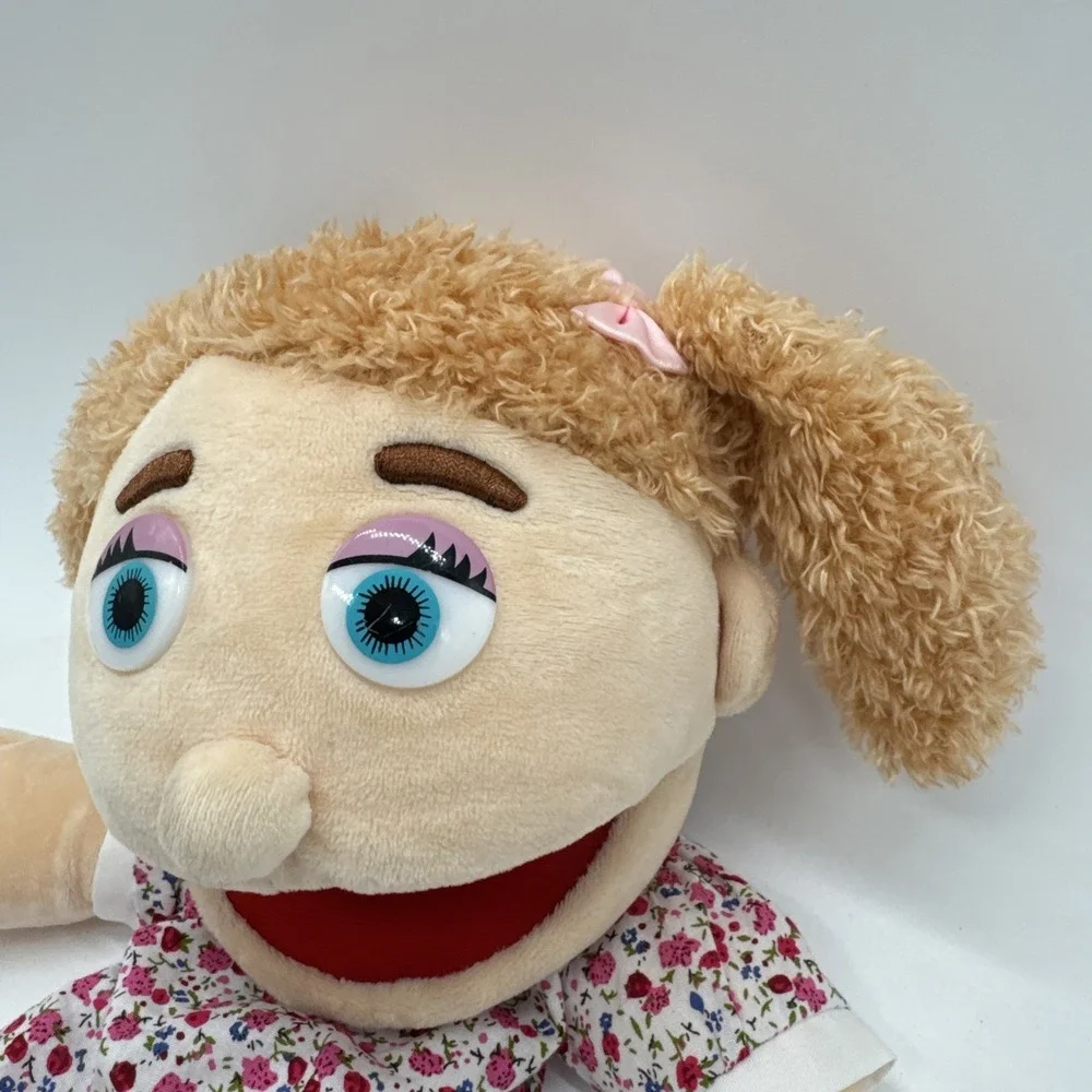 Half Body Hand‎ Puppet Girl With Pigtails And Dress Just Qunseen